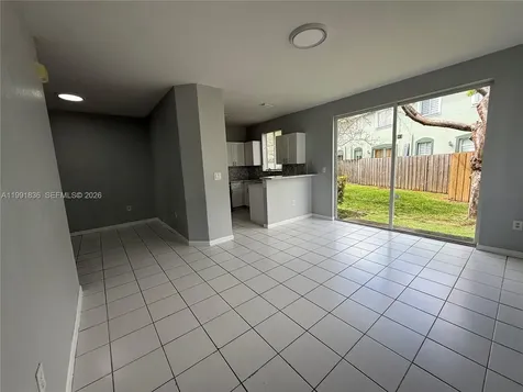 1586 SE 27th Court Homestead FL 33035