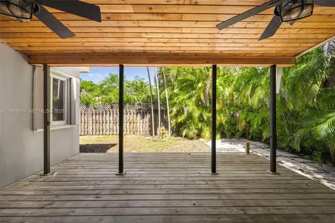 2431 Overbrook Street Miami FL 33133