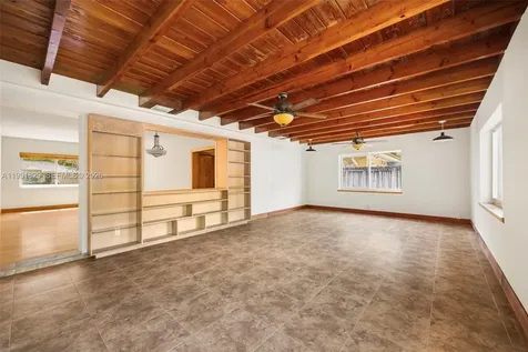2431 Overbrook Street Miami FL 33133