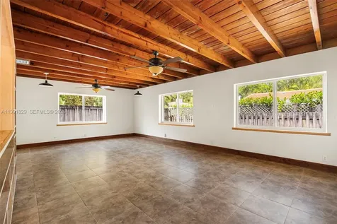 2431 Overbrook Street Miami FL 33133