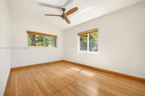 2431 Overbrook Street Miami FL 33133