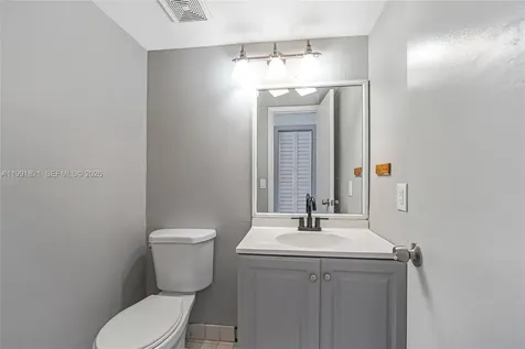 6557 SW 41st Court Davie FL 33314