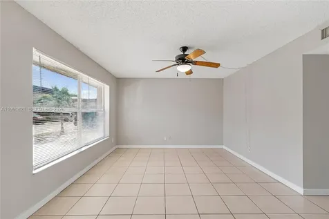 6557 SW 41st Court Davie FL 33314
