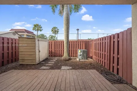 6557 SW 41st Court Davie FL 33314