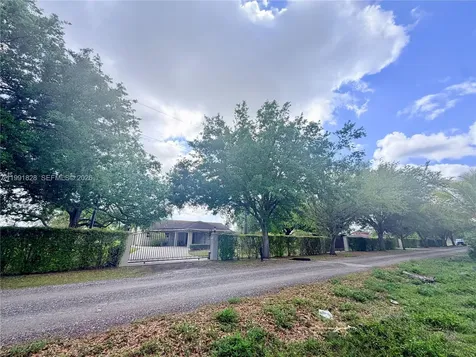 16925 SW 170th Avenue Miami FL 33187