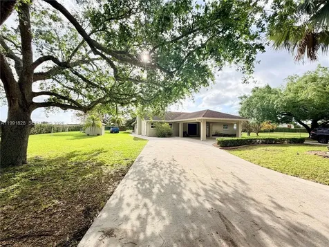 16925 SW 170th Avenue Miami FL 33187
