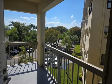 8100 Geneva Court Doral FL 33166