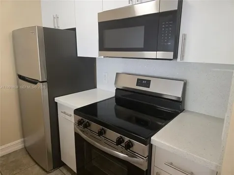 8100 Geneva Court Doral FL 33166
