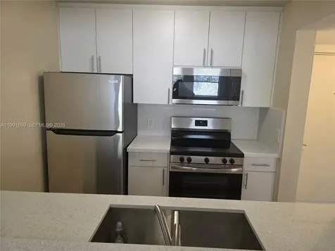 8100 Geneva Court Doral FL 33166