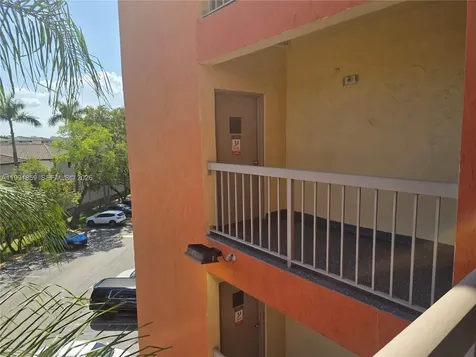 8100 Geneva Court Doral FL 33166