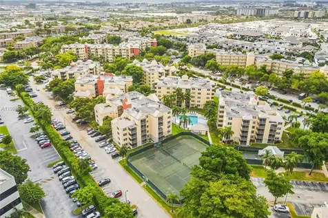 8100 Geneva Court Doral FL 33166