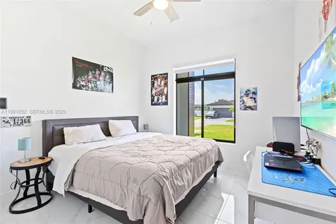 13217 SW 227th Street Miami FL 33170