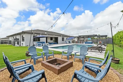 13217 SW 227th Street Miami FL 33170