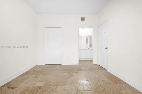 7085 Nova Drive Davie FL 33317