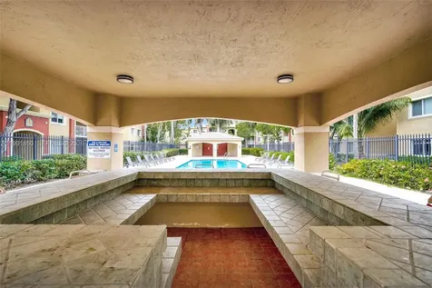 7085 Nova Drive Davie FL 33317