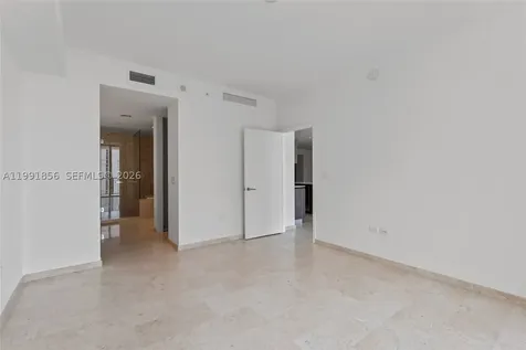 88 SW 7th Street Miami FL 33130