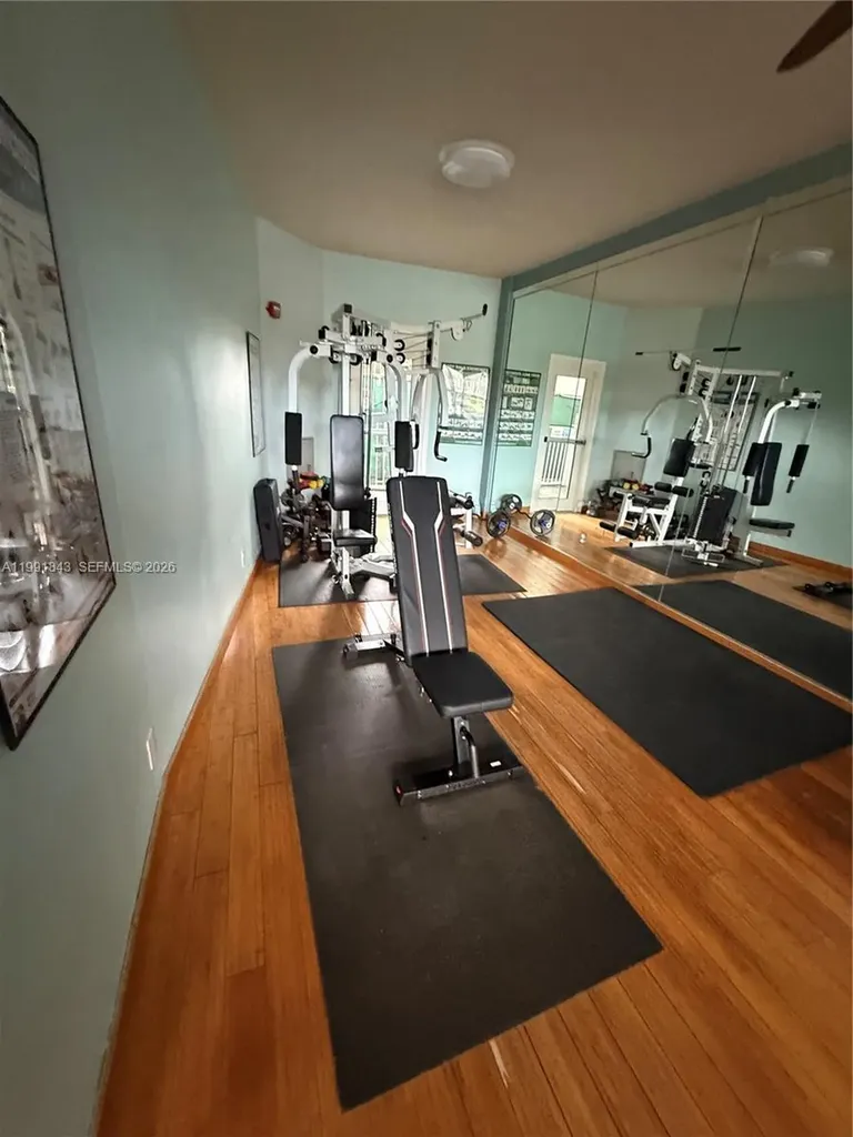 3250 NE 28th Street Fort Lauderdale FL 33308