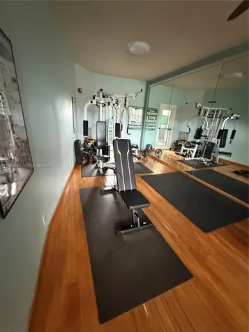 3250 NE 28th Street Fort Lauderdale FL 33308