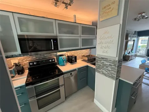 3250 NE 28th Street Fort Lauderdale FL 33308