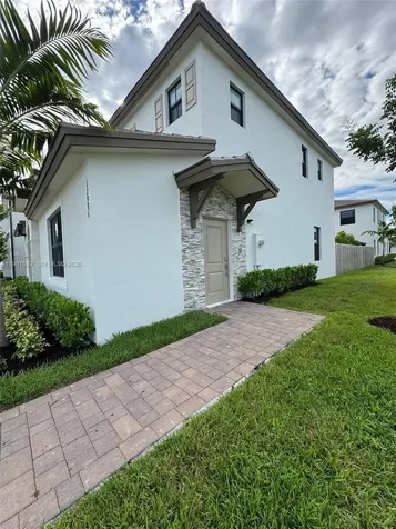 12986 SW 232nd Terrace Homestead FL 33170