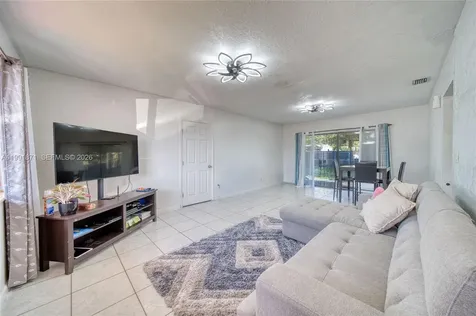 2451 NW 182nd Terrace Miami Gardens FL 33056