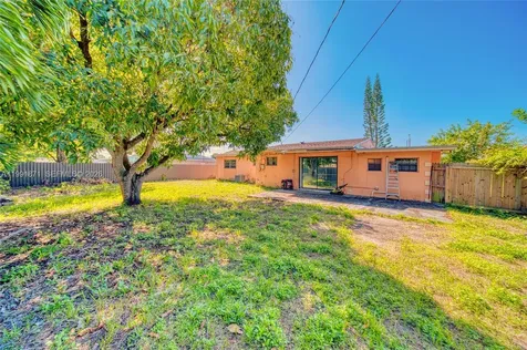 2451 NW 182nd Terrace Miami Gardens FL 33056