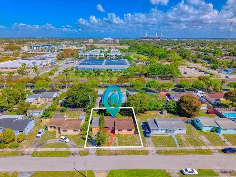 2451 NW 182nd Terrace Miami Gardens FL 33056