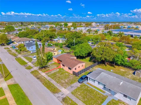 2451 NW 182nd Terrace Miami Gardens FL 33056