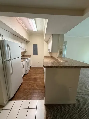 Pembroke Pines FL 33025