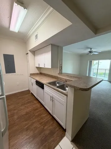 Pembroke Pines FL 33025