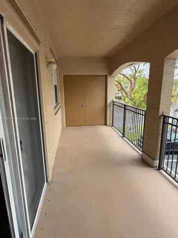 Pembroke Pines FL 33025