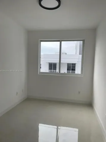 170 SE 14th Street Miami FL 33131