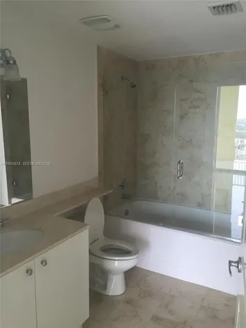 170 SE 14th Street Miami FL 33131