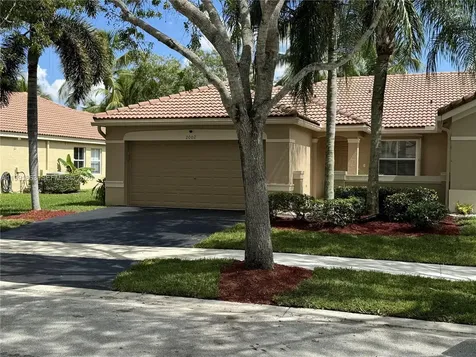2002 Andromeda Lane Weston FL 33327