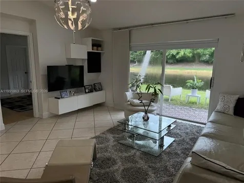 2002 Andromeda Lane Weston FL 33327