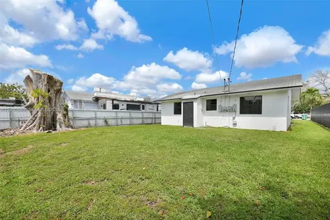 2934 NW 94th Street Miami FL 33147