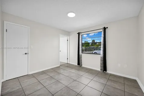 2934 NW 94th Street Miami FL 33147
