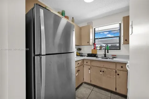 2934 NW 94th Street Miami FL 33147
