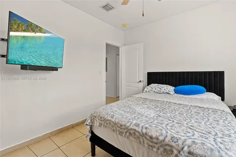 317 E 3rd Street Hialeah FL 33010