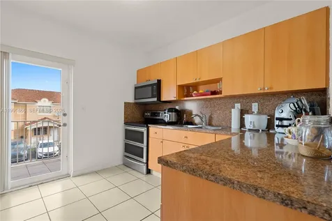 317 E 3rd Street Hialeah FL 33010