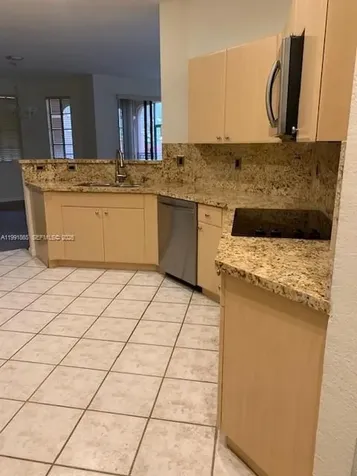 2800 Kinsington Circle Weston FL 33332