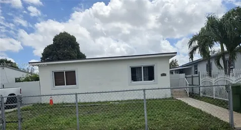 234 E 44th Street Hialeah FL 33013