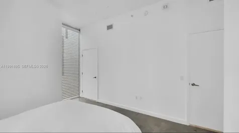 151 SE 1st Street Miami FL 33131