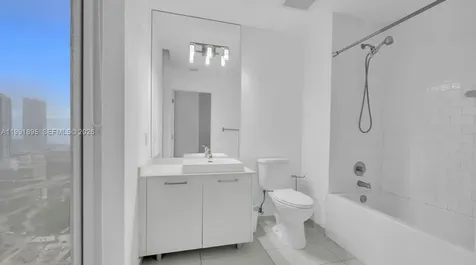 151 SE 1st Street Miami FL 33131