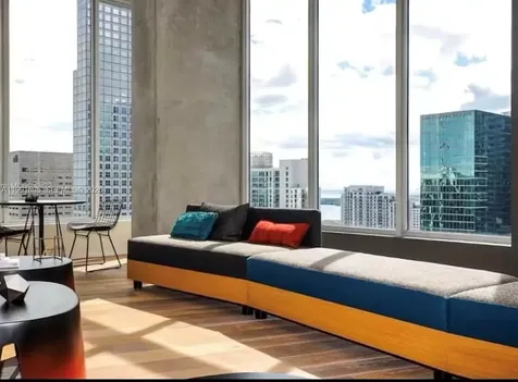 151 SE 1st Street Miami FL 33131