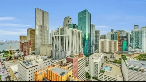 151 SE 1st Street Miami FL 33131