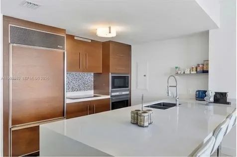 465 Brickell Avenue Miami FL 33131