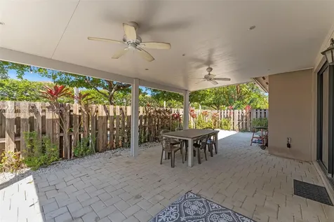 9761 NW 9th Street Miami FL 33172