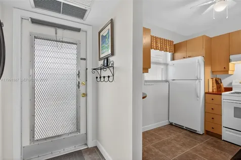 4299 NW 16th Street Lauderhill FL 33313