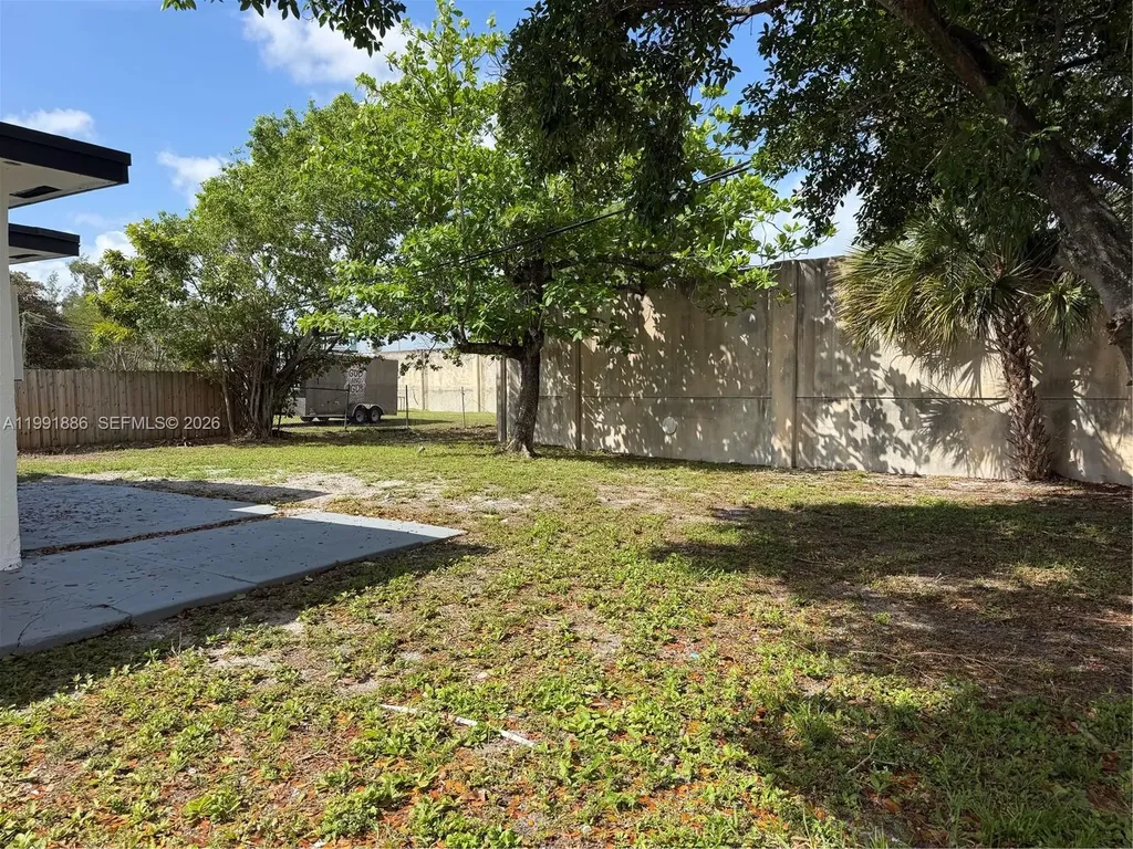 1766 Lauderdale Manor Drive Fort Lauderdale FL 33311